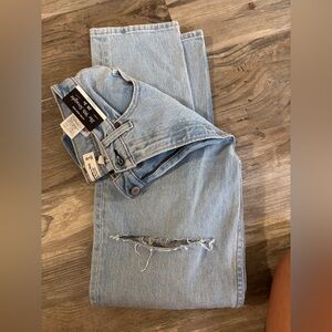 Abercrombie straight leg 90s denim jeans